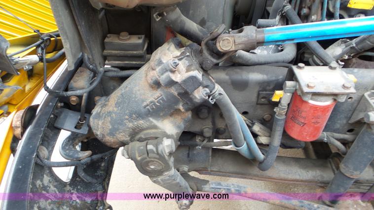 image for item L3577 2006 International 3000 bus