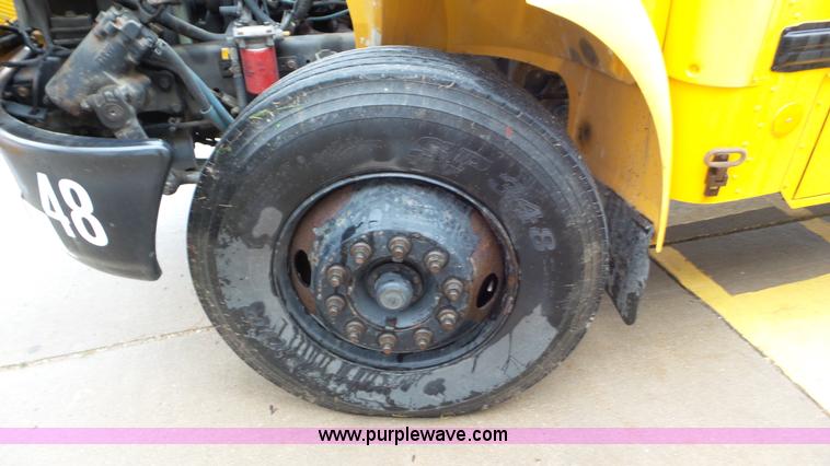 image for item L3577 2006 International 3000 bus