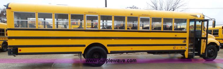 image for item L3579 2006 International 3000 bus