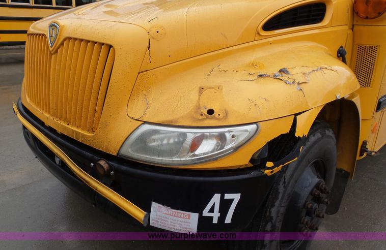 image for item L3579 2006 International 3000 bus