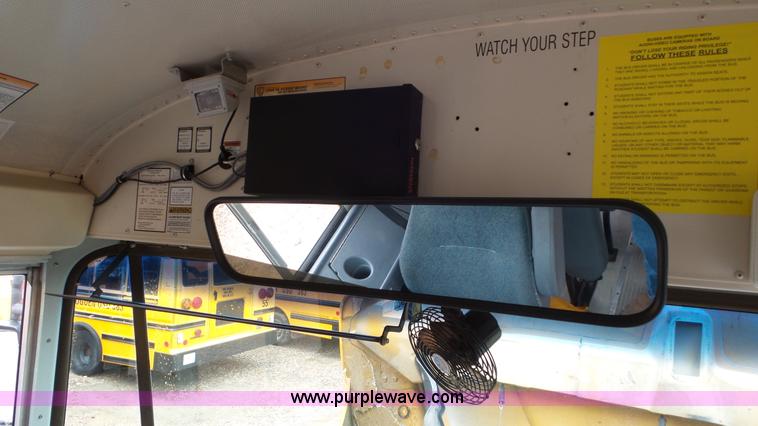 image for item L3579 2006 International 3000 bus