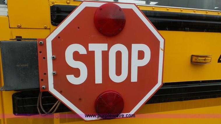 image for item L3579 2006 International 3000 bus