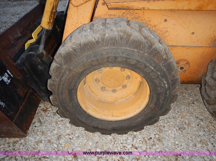 image for item L3587 1988 Case 1845C skid steer