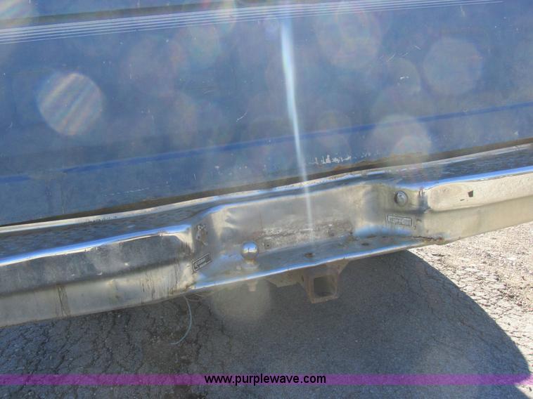 image for item L4136 1991 Ford F150 pickup truck