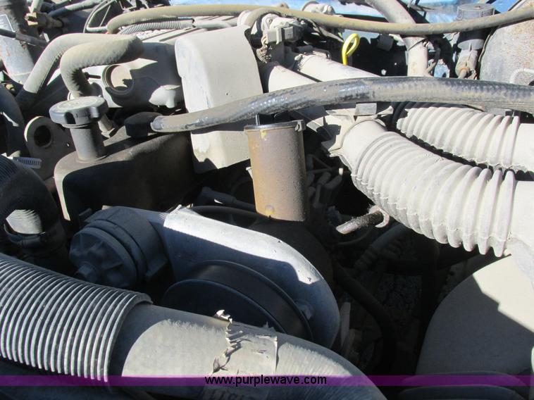 image for item L4136 1991 Ford F150 pickup truck