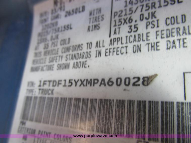 image for item L4136 1991 Ford F150 pickup truck