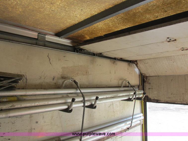 image for item L4147 1990 Ford Econoline 350 box truck