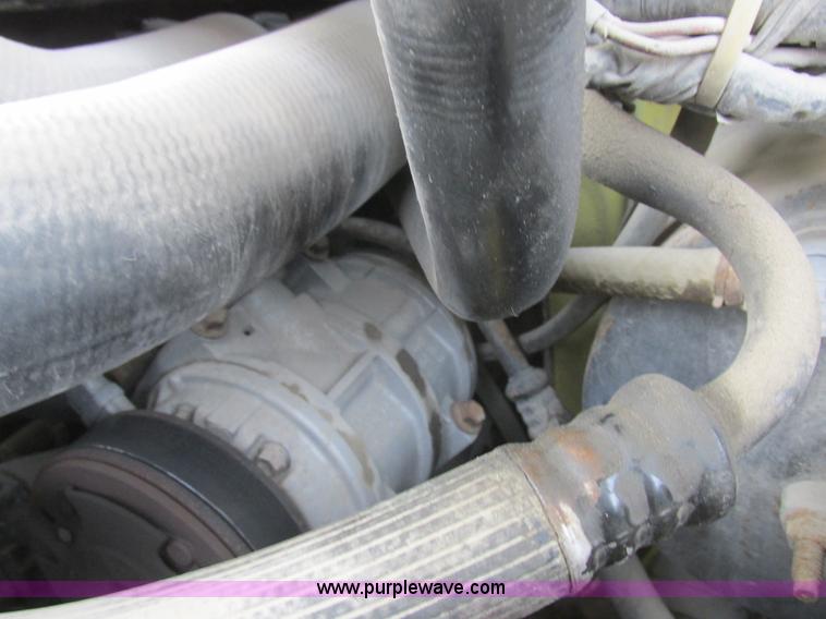 image for item L4147 1990 Ford Econoline 350 box truck