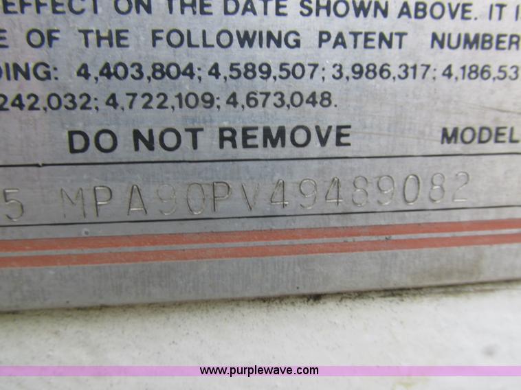 image for item L4147 1990 Ford Econoline 350 box truck