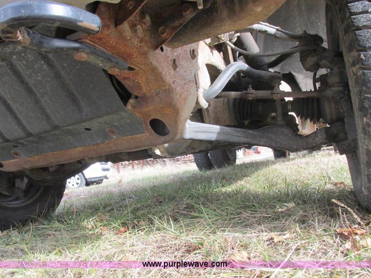 image for item L4202 1998 Chevrolet 3500 pickup truck