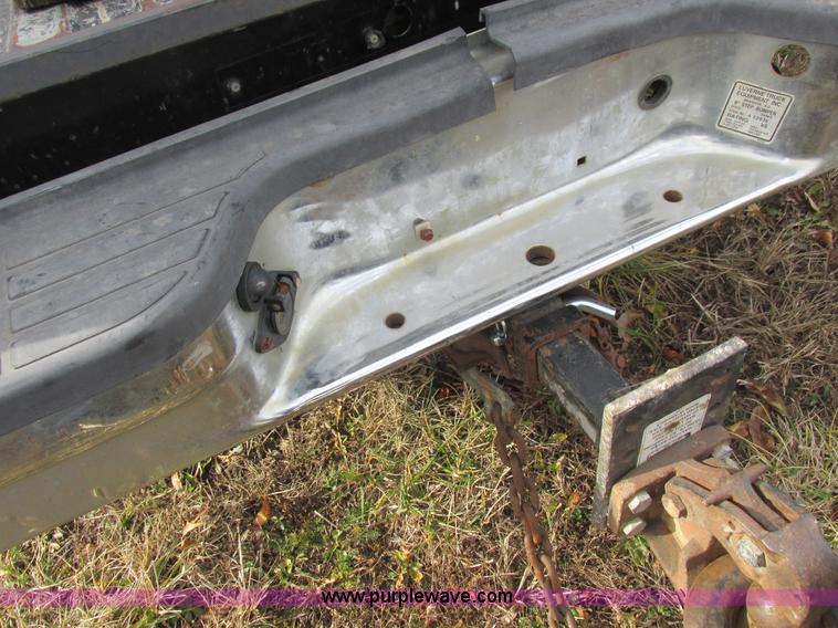 image for item L4202 1998 Chevrolet 3500 pickup truck