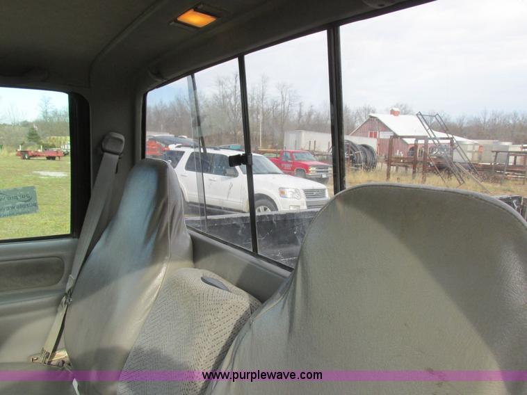 image for item L4202 1998 Chevrolet 3500 pickup truck