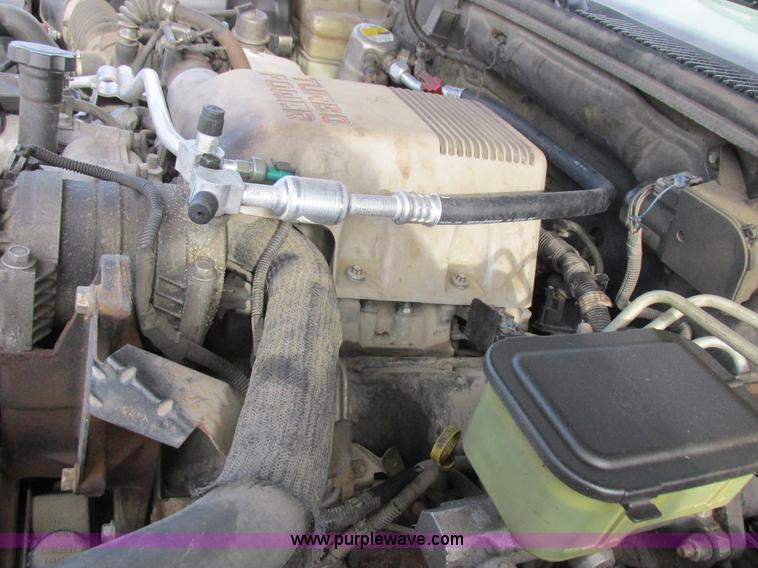 image for item L4202 1998 Chevrolet 3500 pickup truck