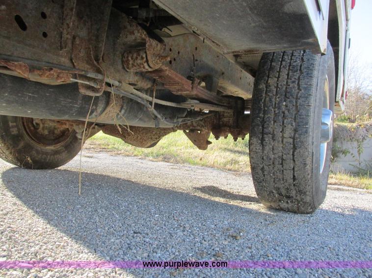 image for item L4219 1999 Dodge Ram 2500 utility truck