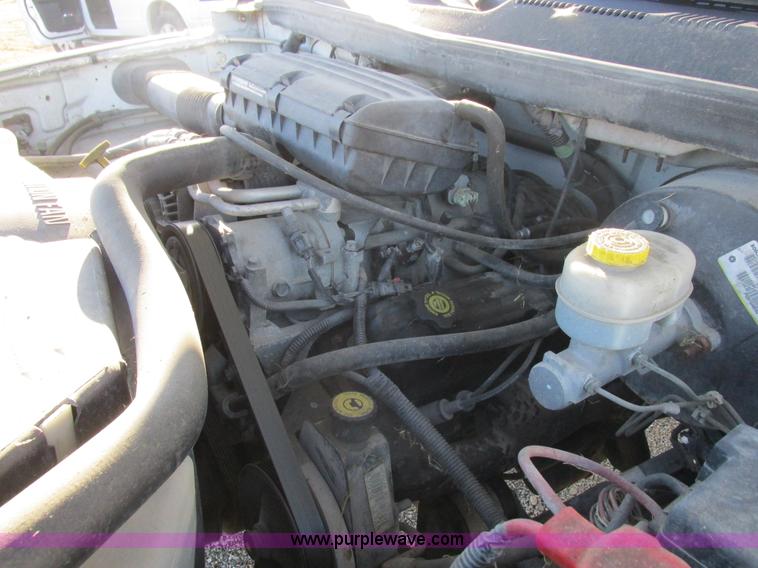 image for item L4219 1999 Dodge Ram 2500 utility truck