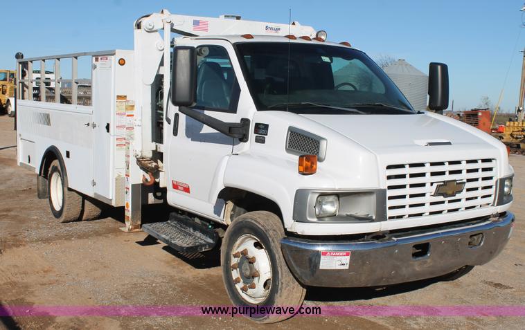 image for item L4476 2005 Chevrolet C5500 service truck