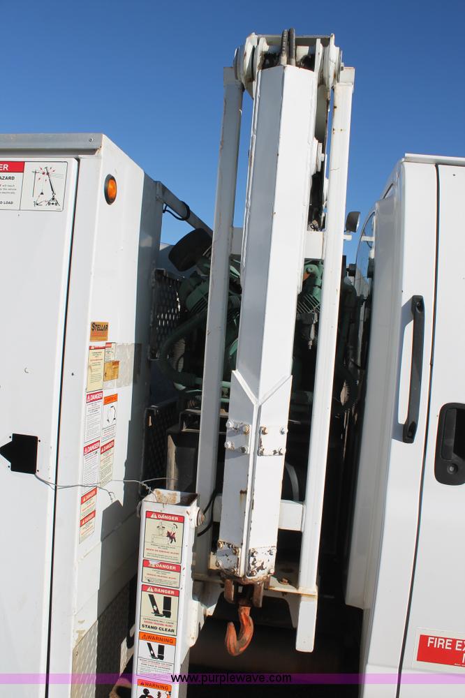 image for item L4476 2005 Chevrolet C5500 service truck