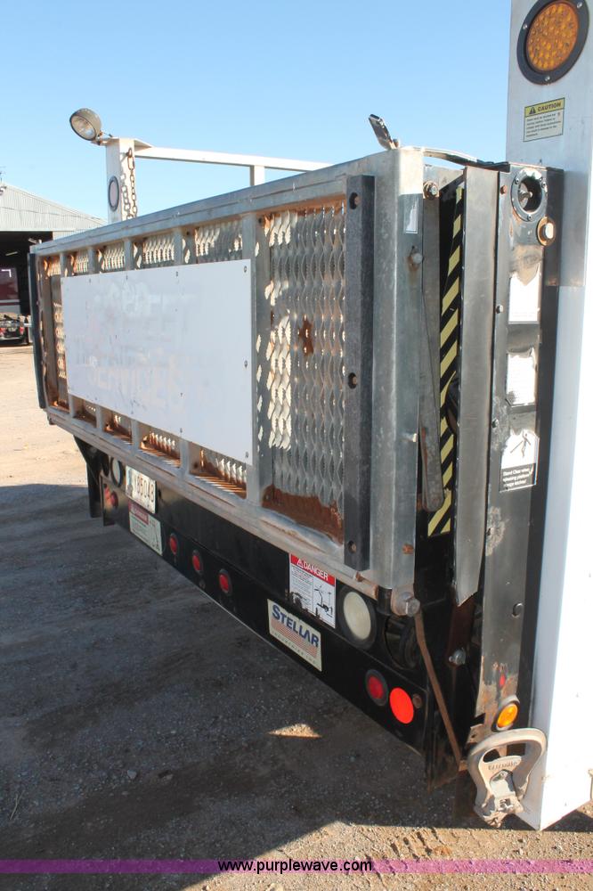 image for item L4476 2005 Chevrolet C5500 service truck