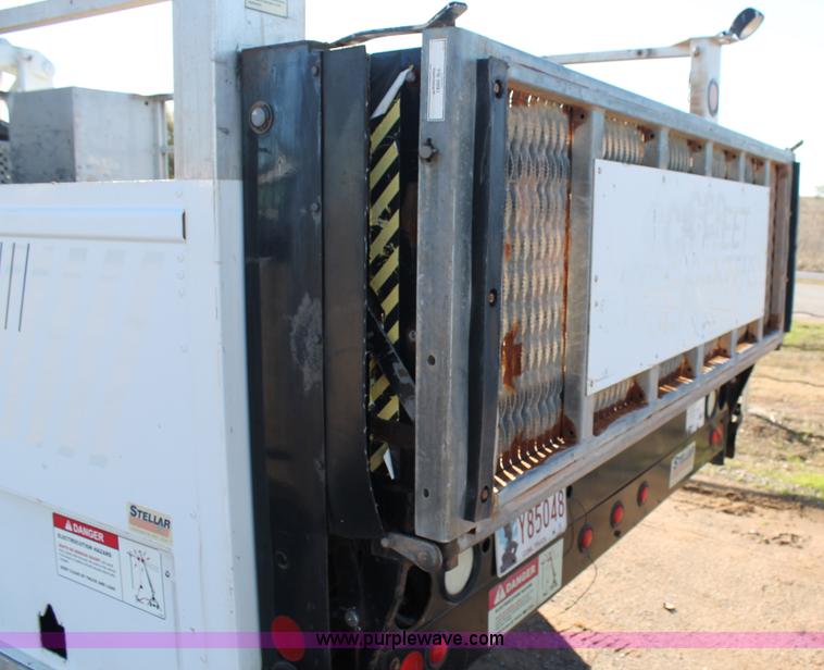 image for item L4476 2005 Chevrolet C5500 service truck