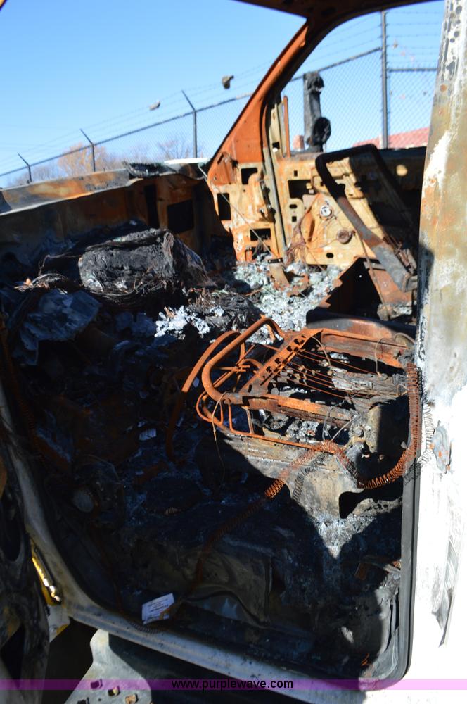 image for item L4508 2006 Chevrolet rollback truck