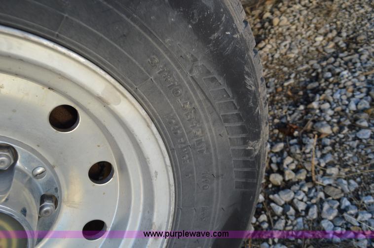 image for item L4510 1994 Ford F150 pickup truck