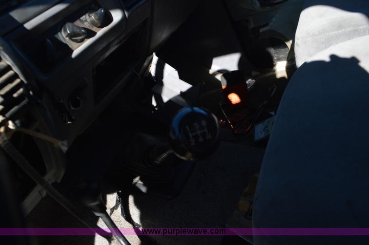 image for item L4510 1994 Ford F150 pickup truck