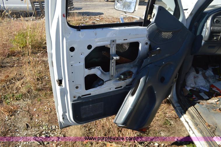 image for item L4514 1993 Ford F250 pickup truck