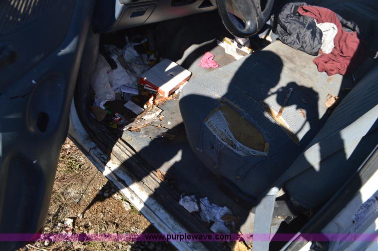 image for item L4514 1993 Ford F250 pickup truck