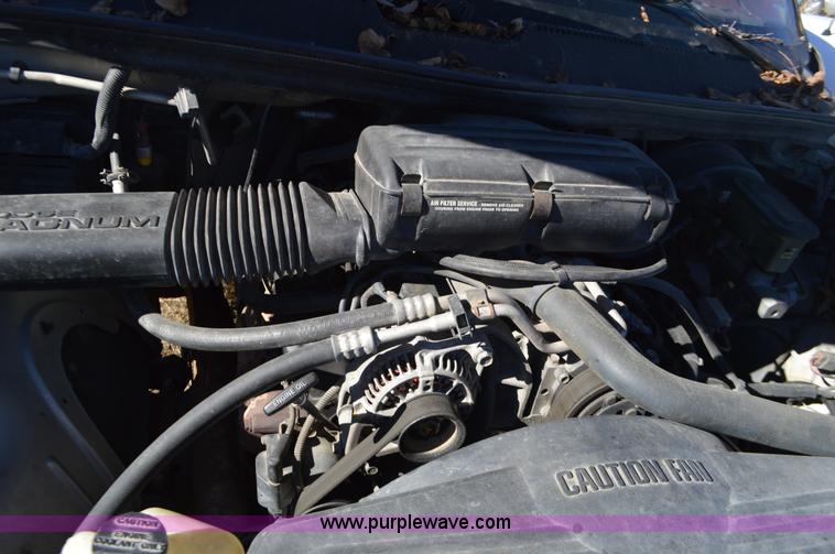 image for item L4517 1995 Dodge Ram 1500 pickup truck