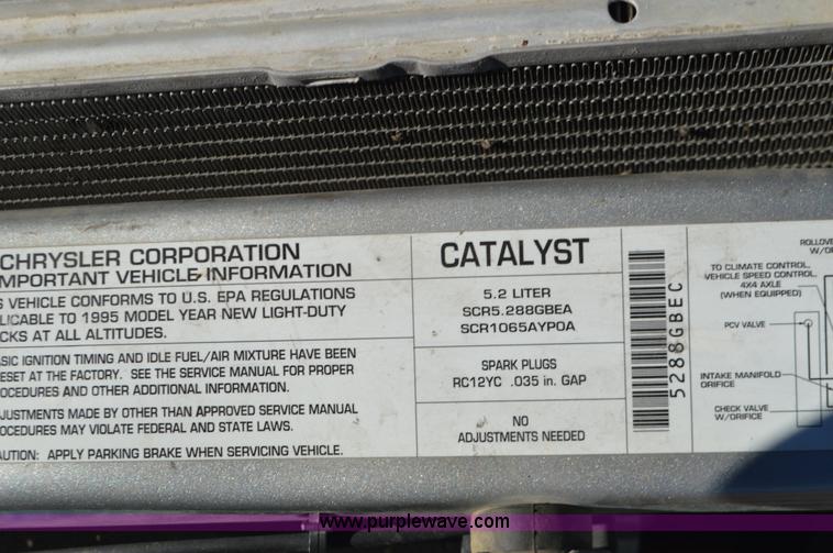 image for item L4517 1995 Dodge Ram 1500 pickup truck