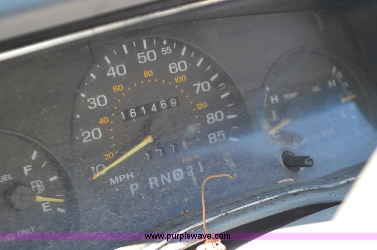 image for item L4520 1993 Ford Crown Victoria