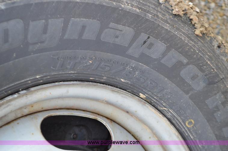 image for item L4545 2003 Chevrolet Silverado 3500 dump bed truck