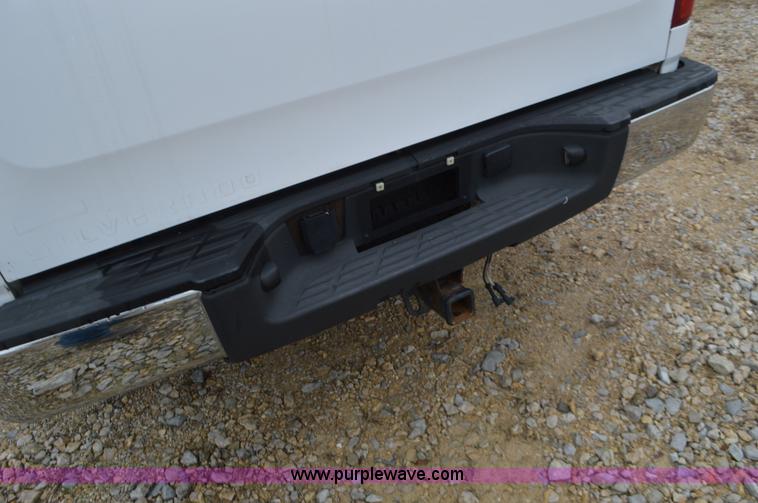 image for item L4553 2009 Chevrolet Silverado 1500 Ext. Cab pickup truck