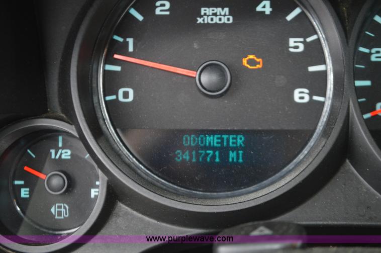 image for item L4553 2009 Chevrolet Silverado 1500 Ext. Cab pickup truck