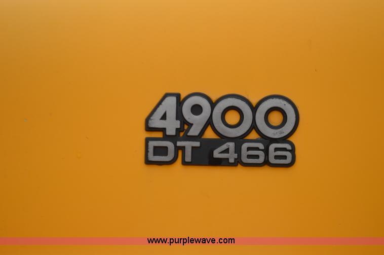 image for item L4554 1997 International 4900 dump truck