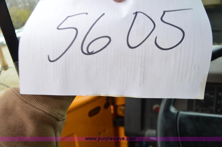 image for item L4554 1997 International 4900 dump truck