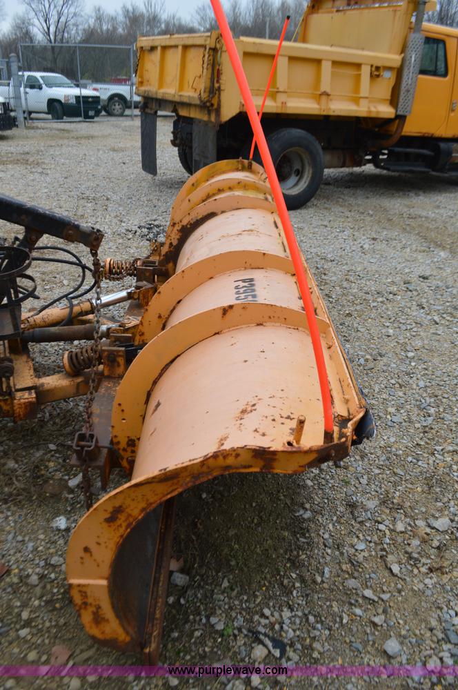 image for item L4555 2000 International 4900 dump truck