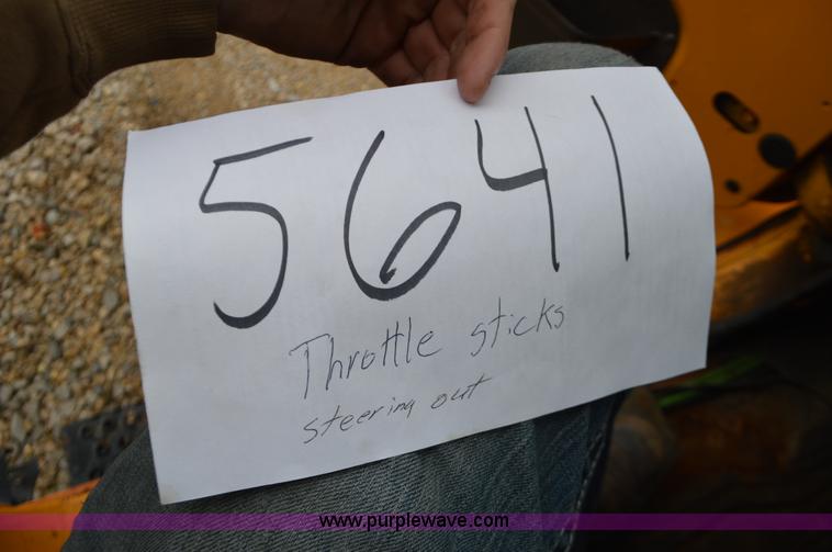 image for item L4556 1997 International 4900 dump truck