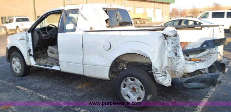 image for item L4563 2009 Ford F150 pickup truck