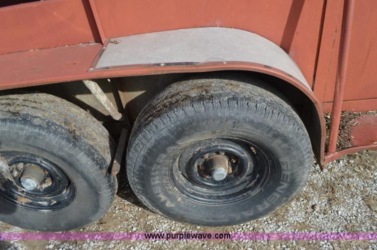 image for item L4584 1983 Hale livestock trailer