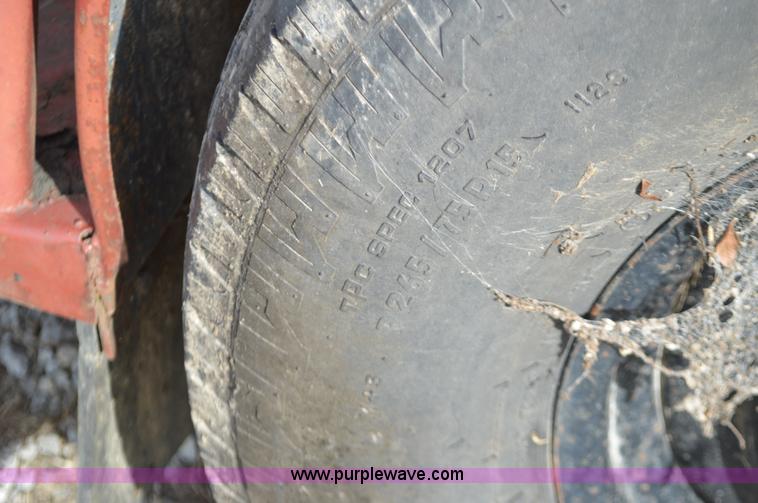 image for item L4584 1983 Hale livestock trailer