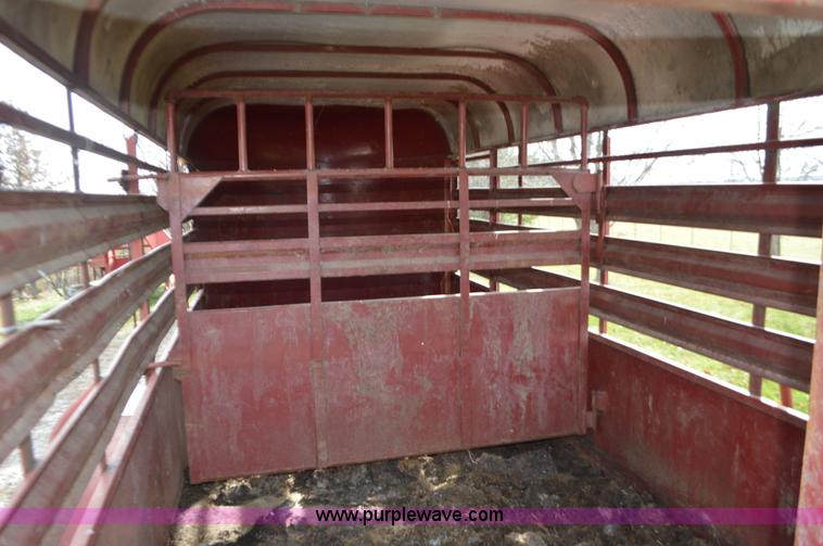 image for item L4584 1983 Hale livestock trailer