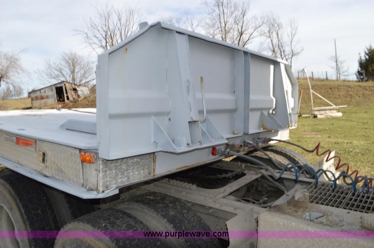 image for item L4591 1987 Landoll equipment trailer