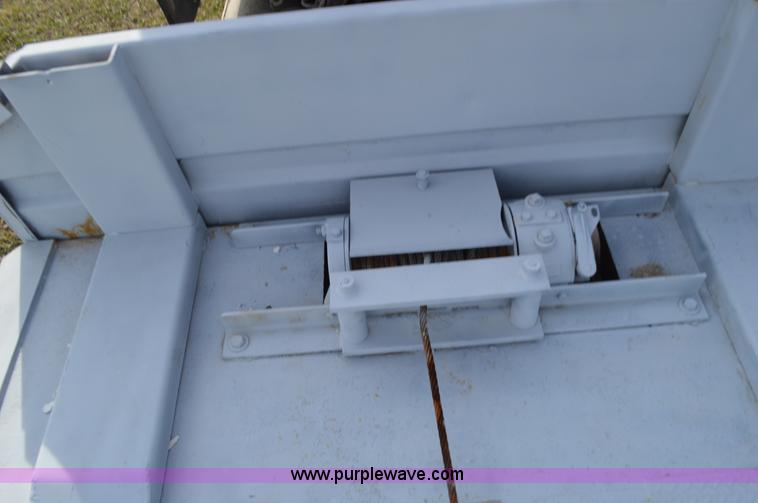 image for item L4591 1987 Landoll equipment trailer