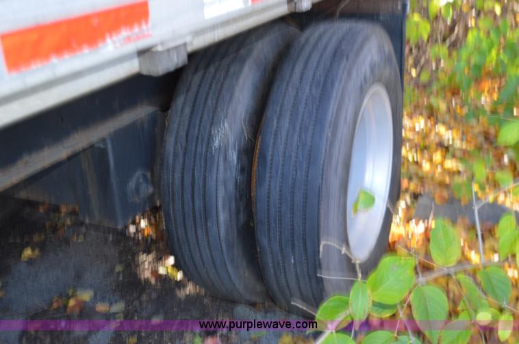 image for item L4595 2000 Transcraft flatbed trailer