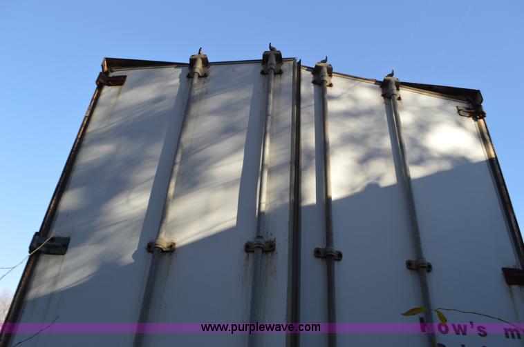 image for item L4596 1996 Trailmobile dry van trailer