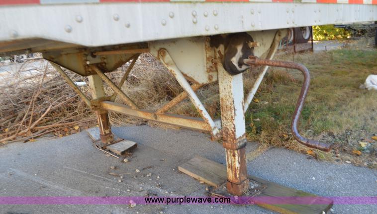 image for item L4596 1996 Trailmobile dry van trailer