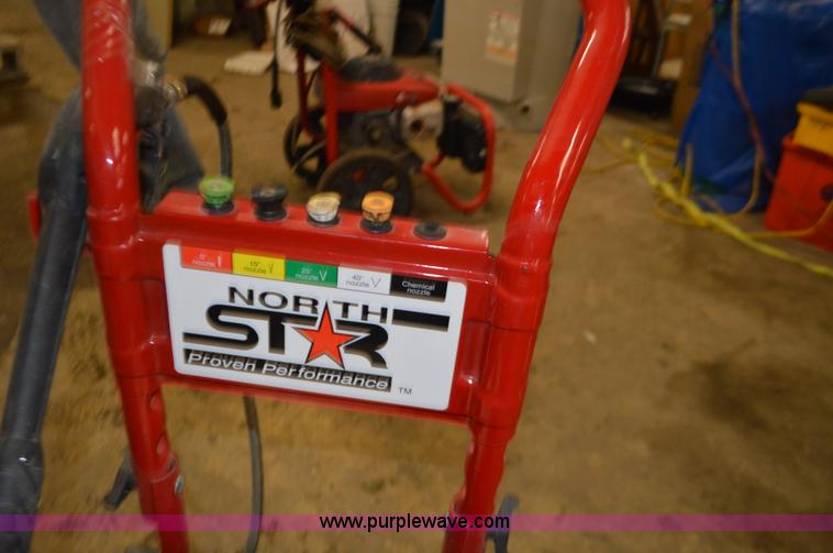 image for item L4604 Northern Star pressure washer