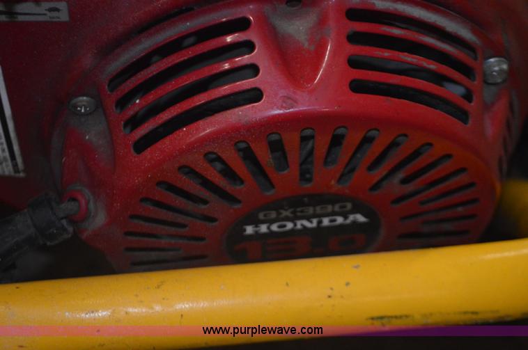 image for item L4607 Dewalt pressure washer