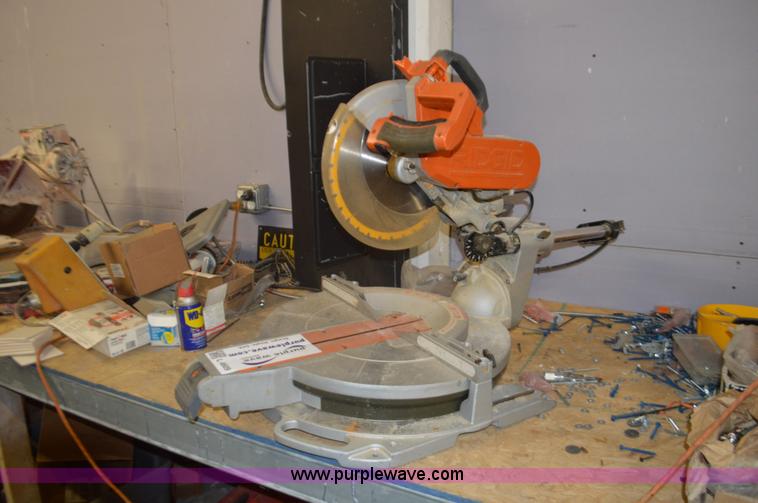 image for item L4609 Ridgid 12" miter saw